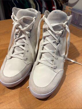 Sorel Women's High-Top Sneakers in Light Beige/Off-White